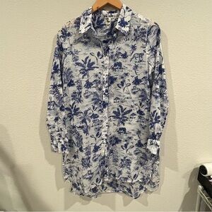 Violet Sky size small blue and white tropical novelty print shirt dress coverup
